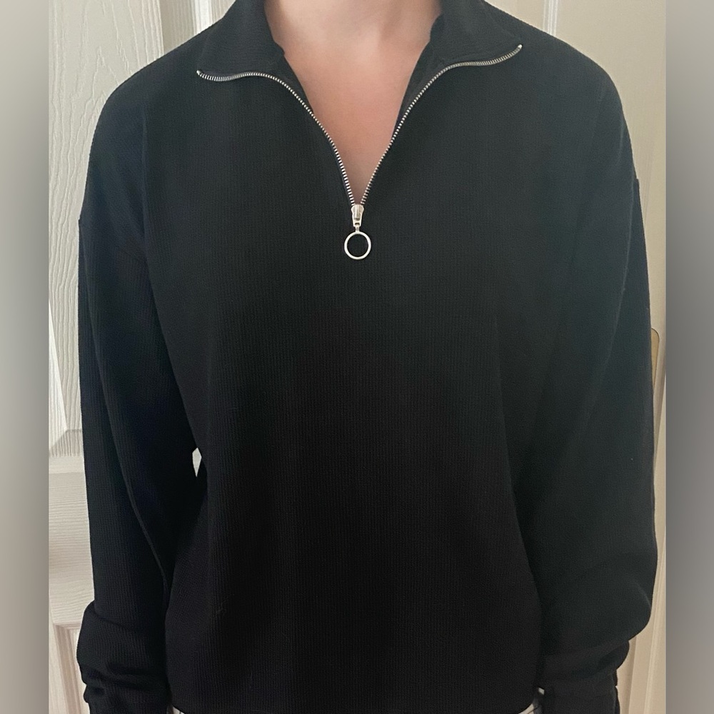 Long sleeve zip-up